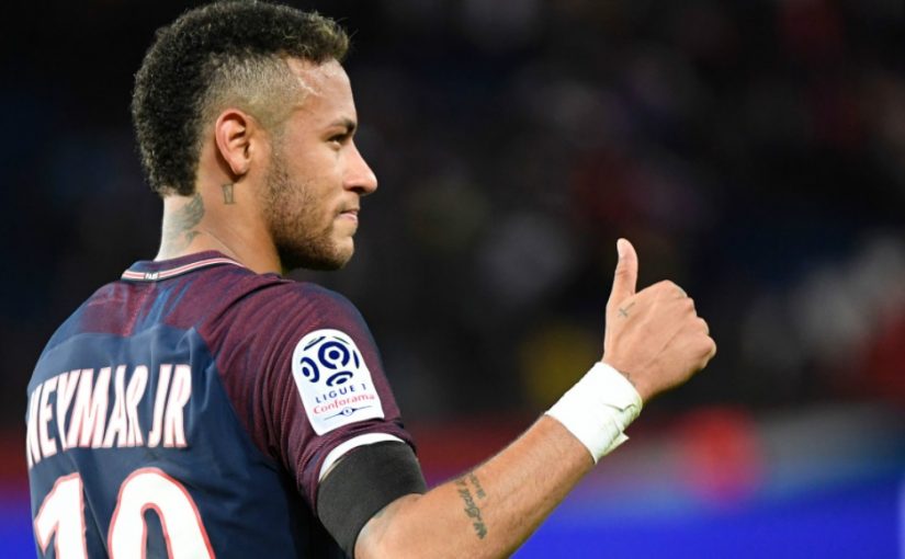 Impulsionado por Neymar, PSG lidera venda de ingressos para brasileiros em 2018