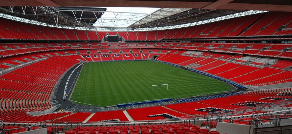 Imprensa inglesa especula venda do Wembley para bilionário dono do Fulham