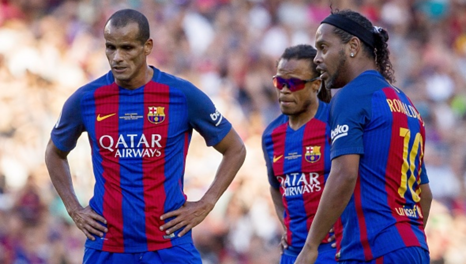Por apoio a Bolsonaro, Ronaldinho Gaúcho e Rivaldo podem ser punidos pelo Barcelona