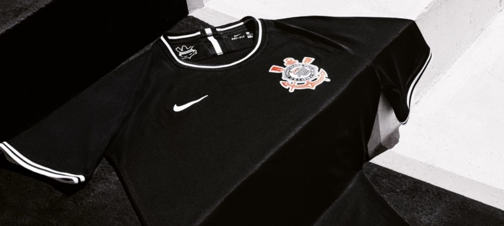 Nike homenageia 50 anos da Gaviões da Fiel em uniforme 2 do Corinthians