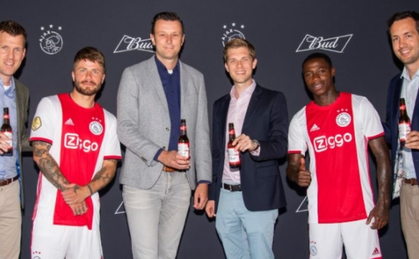 Após Premier League e La Liga, Budweiser anuncia acordo com Ajax