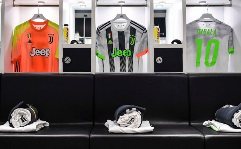 Juventus apresenta quarta camisa fruto de collab com marca de skate
