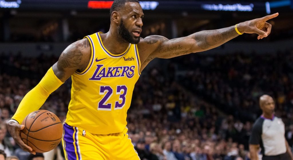LeBron James e Lakers lideram vendas de camisas nos EUA e Brasil