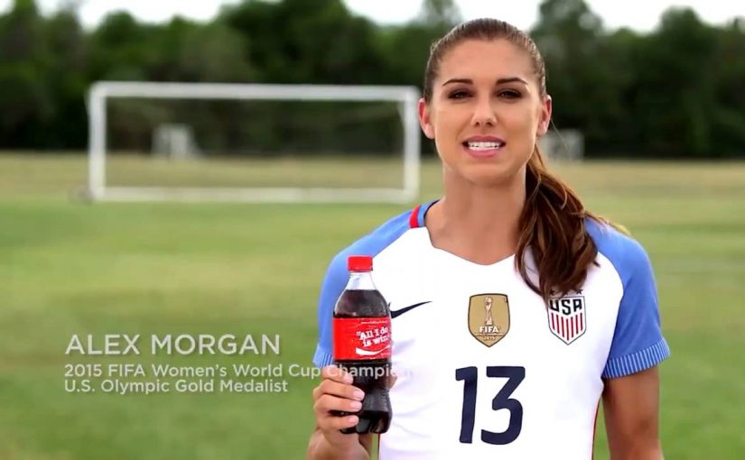 Coca-Cola se posiciona em prol do futebol feminino dos Estados Unidos