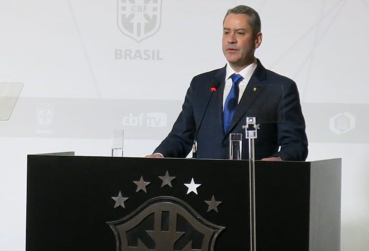 CBF libera clubes e tenta acelerar retorno do futebol brasileiro