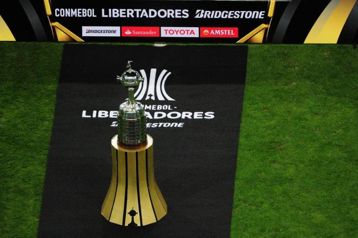 Conmebol negocia Libertadores com Facebook, YouTube e Amazon