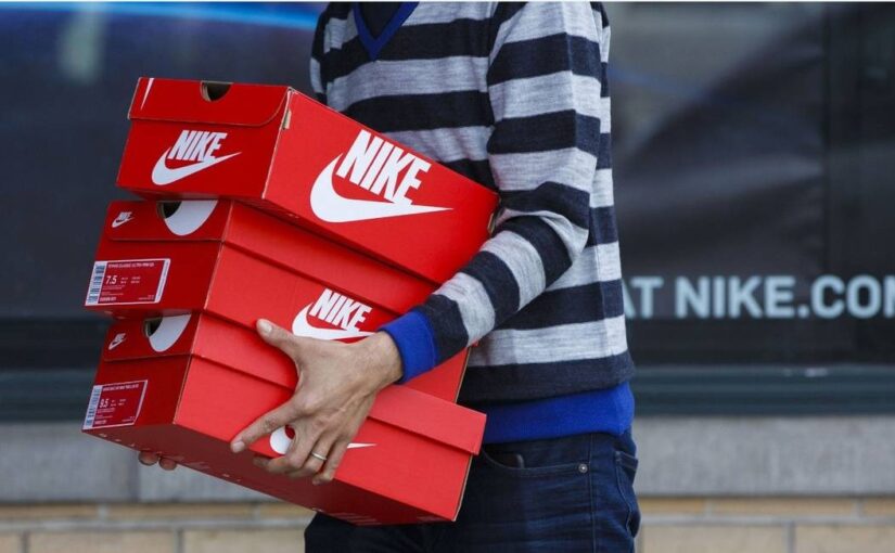 Nike reforça entrega online e reabre parte das lojas físicas