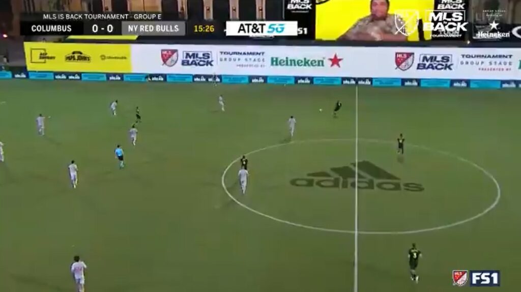 Com logotipo virtual no gramado, Adidas se destaca no retorno da MLS