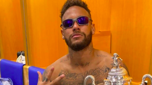 Entenda a avalanche de ícones de Neymar com moicano que tomou o Twitter