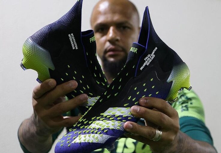 Patrocinados pela Adidas terão chuteiras personalizadas na final da Libertadores