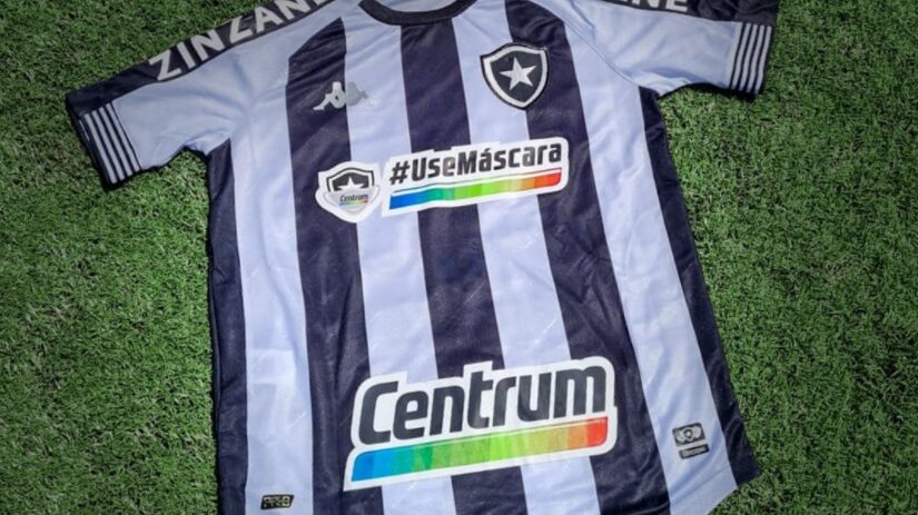 Botafogo coloca “Use Máscara” no espaço máster da camisa