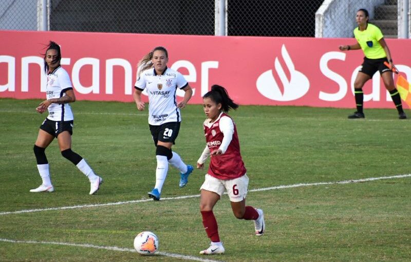 Santander oficializa acordo com a Libertadores feminina por três anos