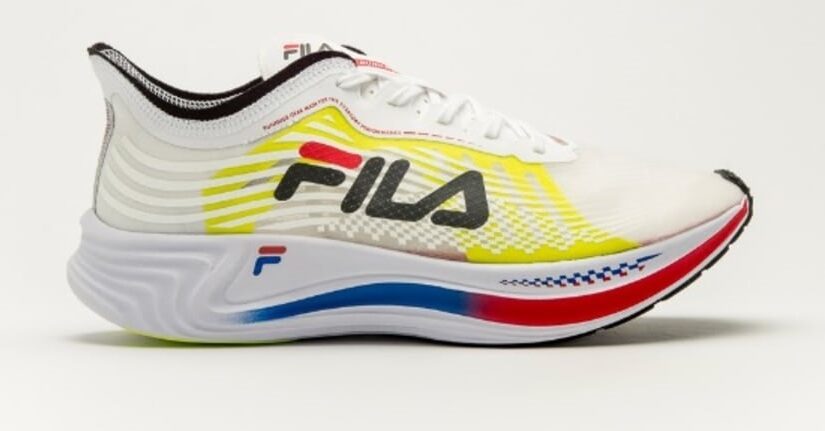 Fila apresenta primeiro tênis com placa de carbono da marca