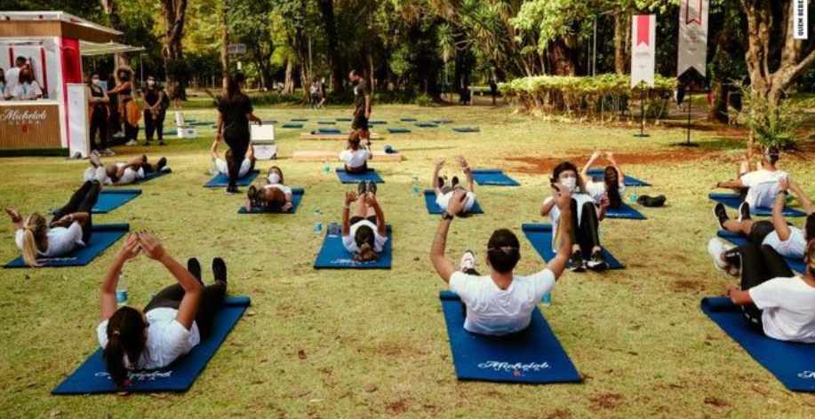 Michelob Ultra ratifica estratégia envolvendo esporte e cria espaço no Parque Ibirapuera