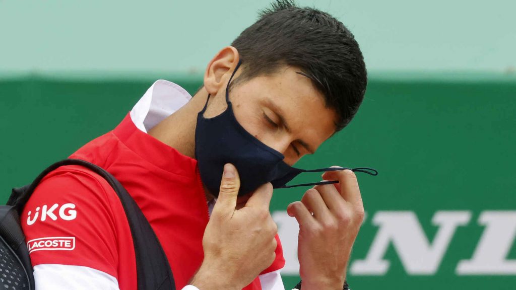 Djokovic abrirá mão de torneios caso seja obrigado a se vacinar