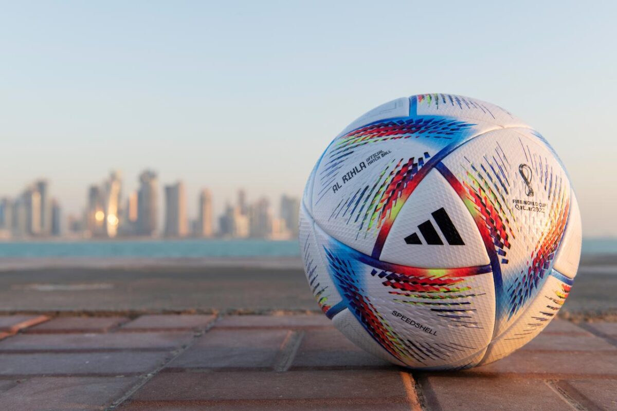 Adidas apresenta a Al Rihla, a bola oficial da Copa do Mundo 2022