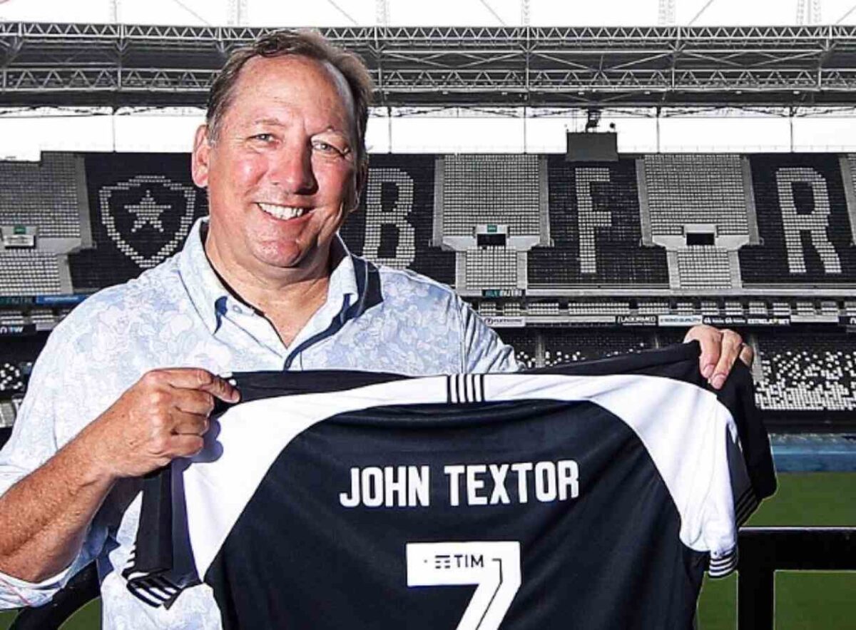 John Textor vai se reunir com lideranças do futebol brasileiro para debater a liga