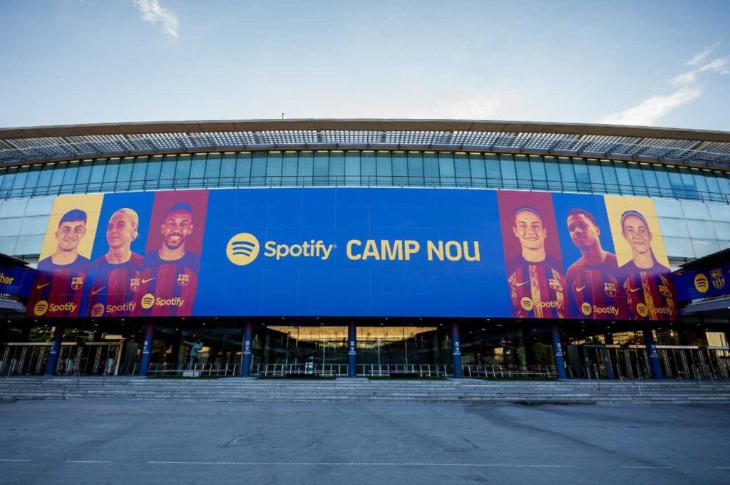 Spotify inicia patrocínio ao Barcelona com camisa e naming rights do Camp Nou