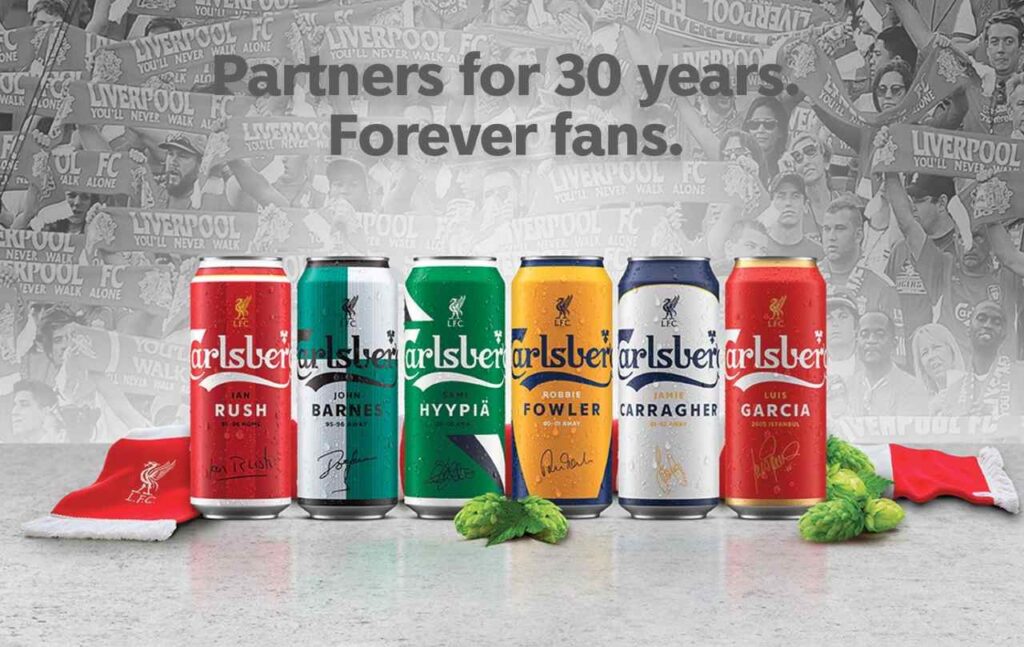 Carlsberg e Liverpool celebram 30 anos de parceria com latas especiais
