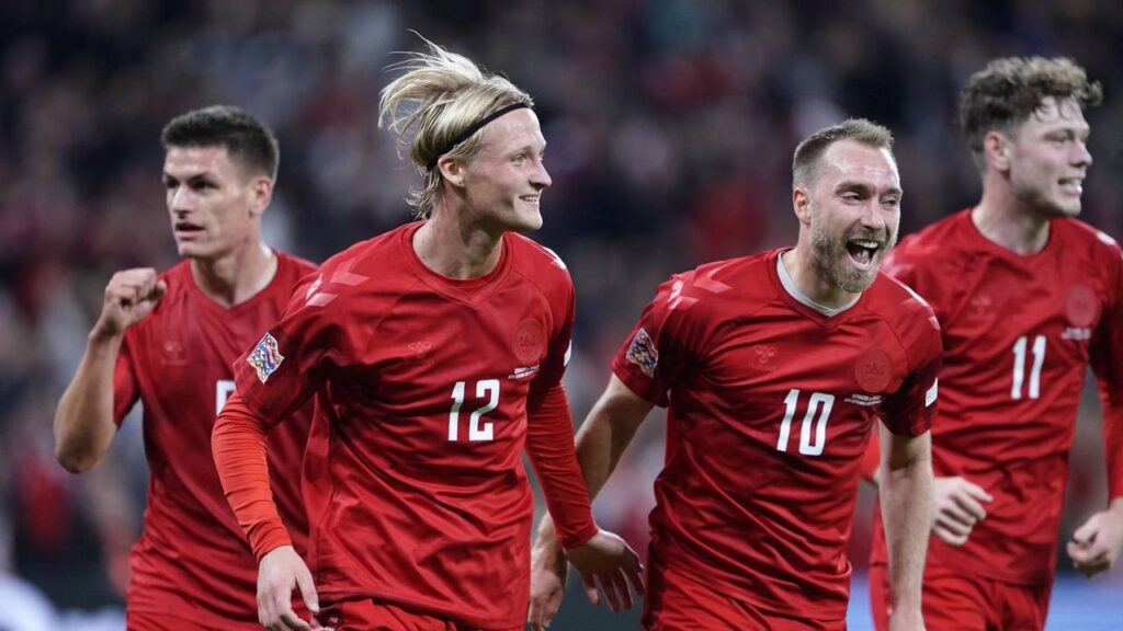 Hummel apresenta uniformes da Dinamarca e descarta visibilidade na Copa do Catar