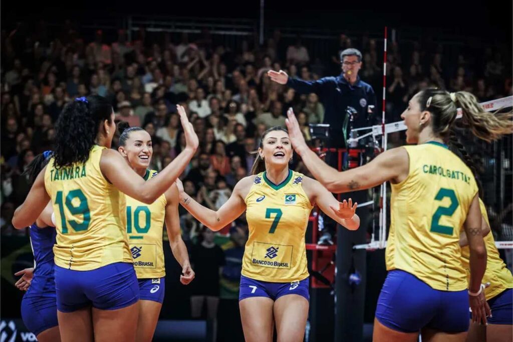 Sportv fica na liderança de audiência com Brasil x Japão no Mundial feminino de vôlei