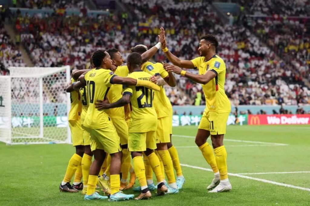 Globo mais do que dobra audiência com Catar x Equador na abertura da Copa do Mundo