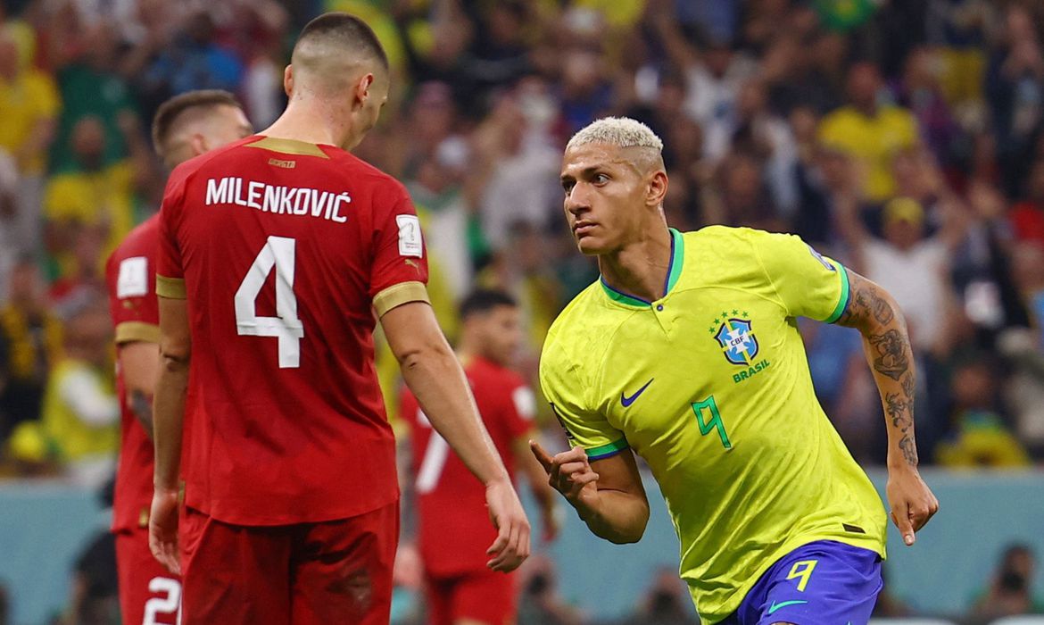 Estreia do Brasil na Copa do Mundo bate 51 pontos de média na Globo