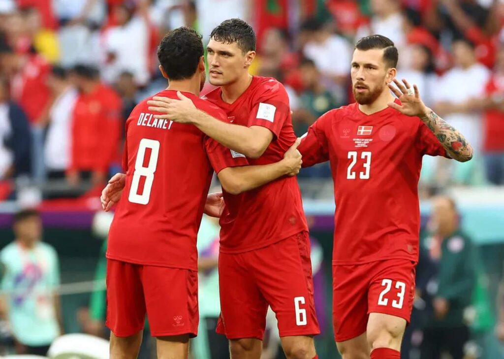 Após sucessivos vetos na Copa, Dinamarca ameaça deixar a FIFA