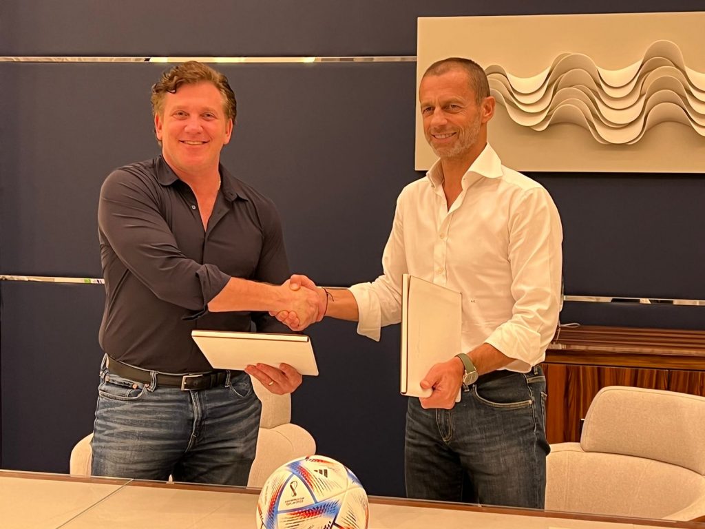 Conmebol e Uefa anunciam parceria para formação de técnicos