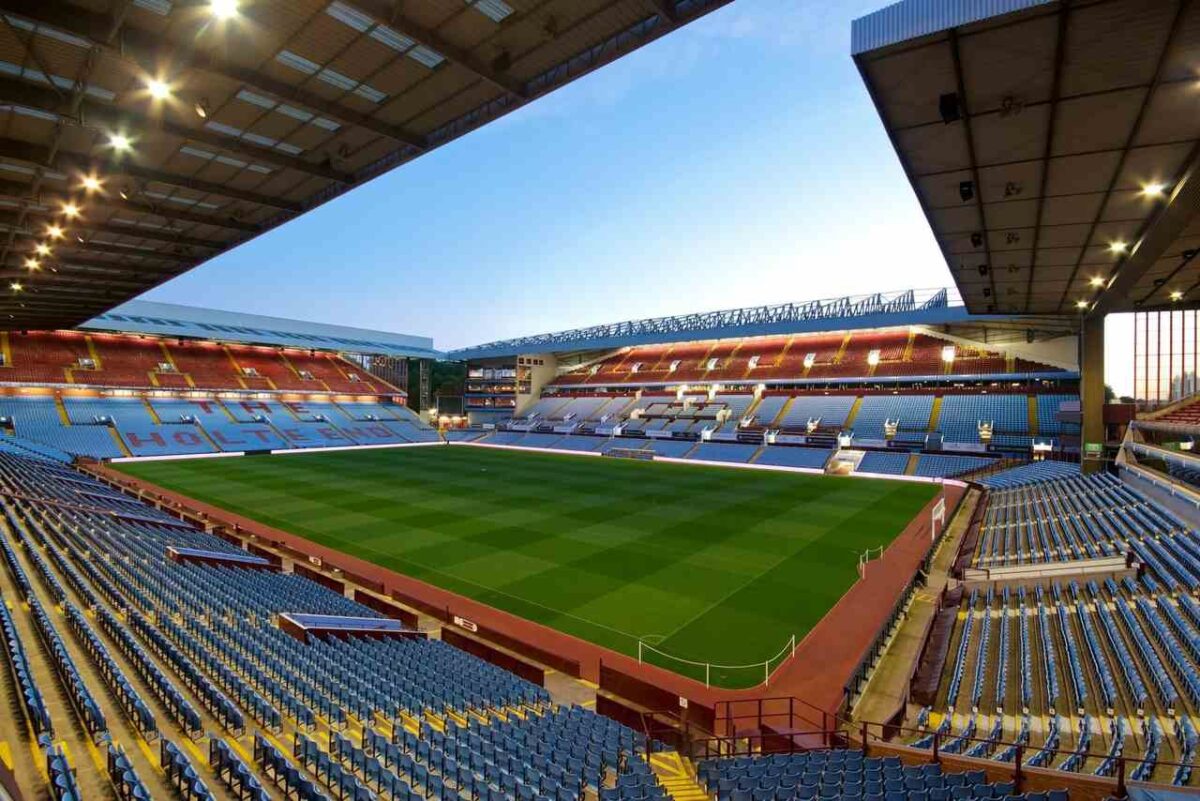 Aston Villa recebe autorização para modernizar e ampliar a capacidade do seu estádio