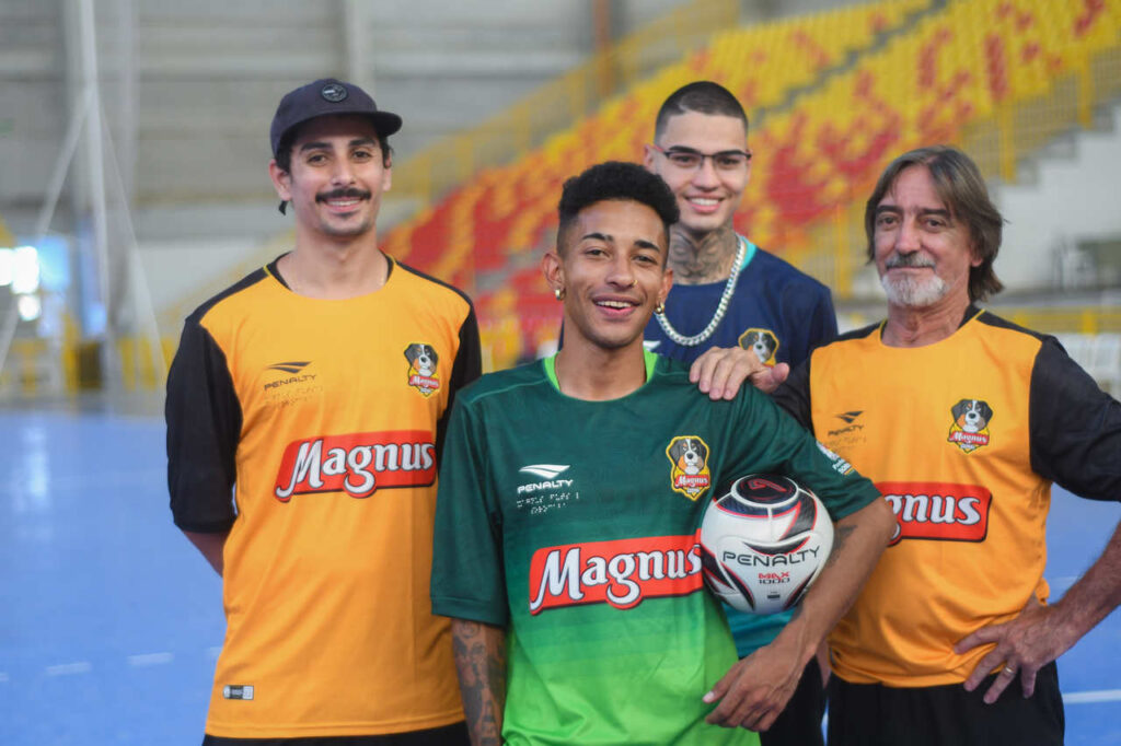 Penalty e Magnus Futsal lançam uniforme para a temporada de 2023