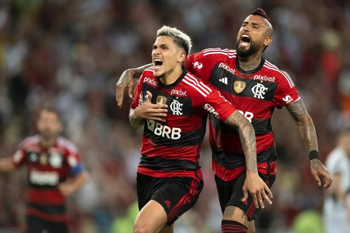 Flamengo prevê arrecadar R$ 1 bilhão na temporada 2023