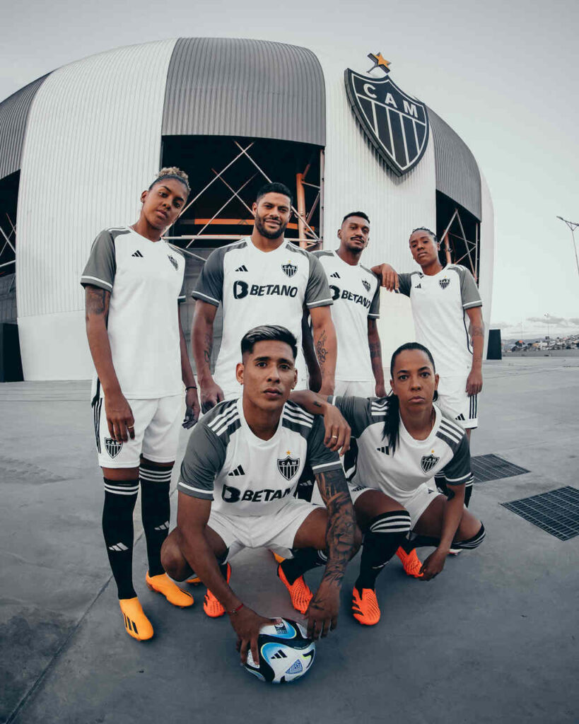adidas e Atlético Mineiro apresentam o uniforme II para a temporada