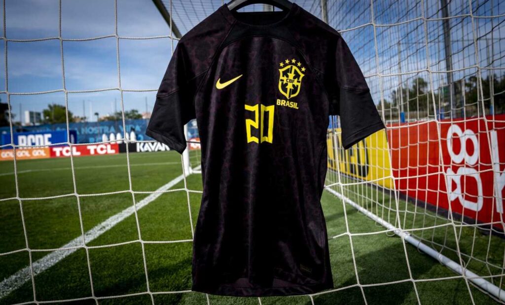 Em iniciativa de combate ao racismo, Seleção Brasileira jogará com uniforme preto pela primeira vez na história