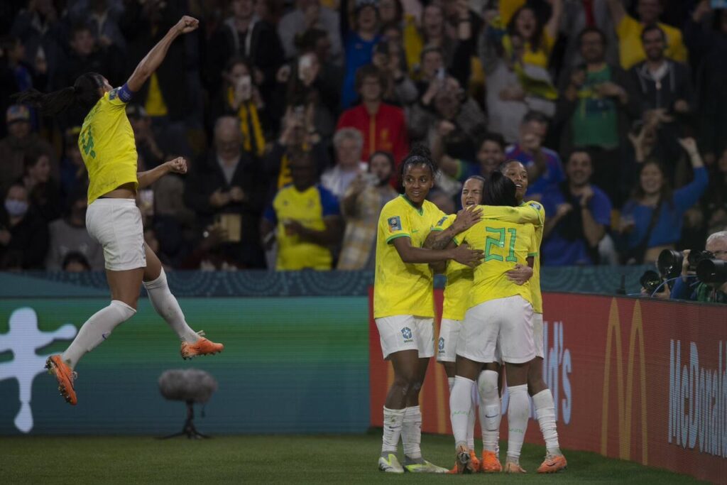 Com Brasil x França na Copa Feminina, Globo tem maior audiência aos sábados em 15 anos