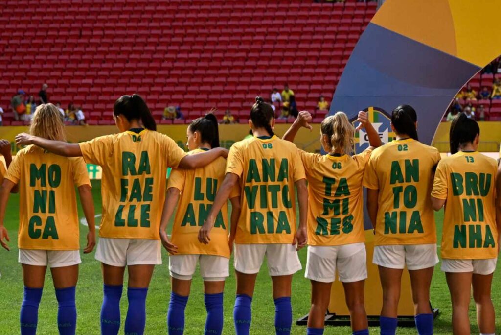 Em amistoso da Seleção Brasileira, Guaraná Antarctica convoca torcida para conhecer e reconhecer jogadoras pelo nome