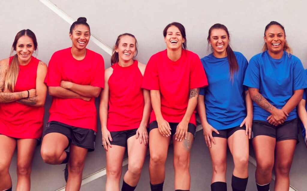 Spotify reúne estrelas do futebol feminino mundial para criar uma playlist especial