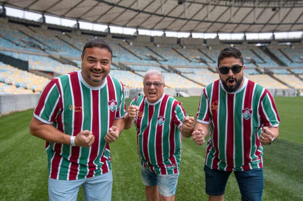 Fluminense e Braziline homenageiam ídolos do atual elenco