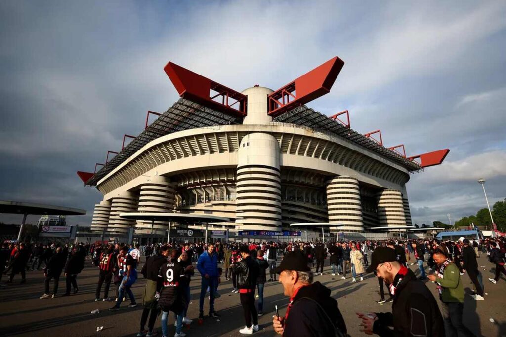 Após veto à demolição do San Siro, Milan e Inter buscam locais para novas arenas