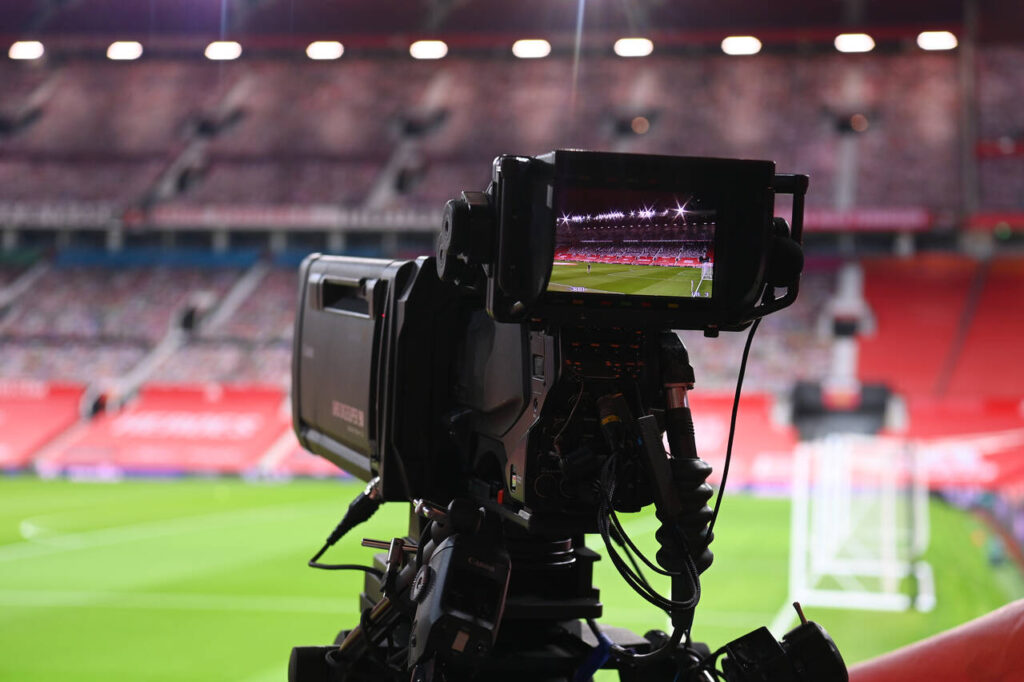 Premier League e EFL venderão direitos de TV para o exterior juntas a partir de 2028/2029