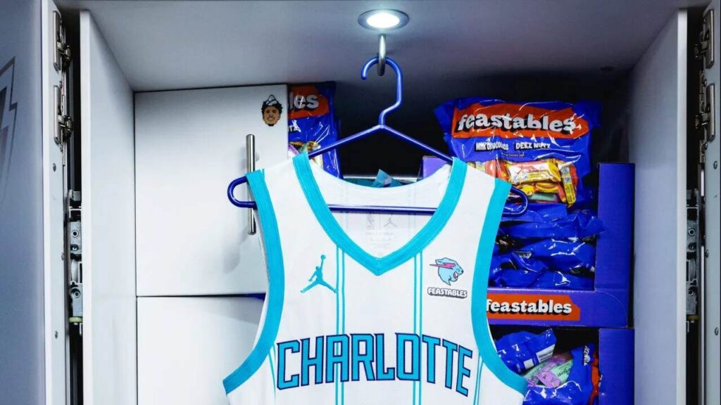 Charlotte Hornets terá empresa de youtuber como patrocinadora de camisa