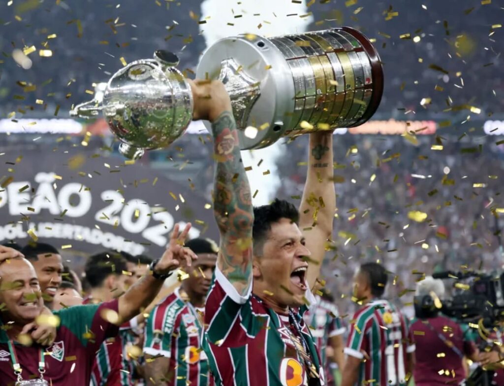 Campeão da Libertadores, Fluminense sobra nas redes sociais e lidera no país
