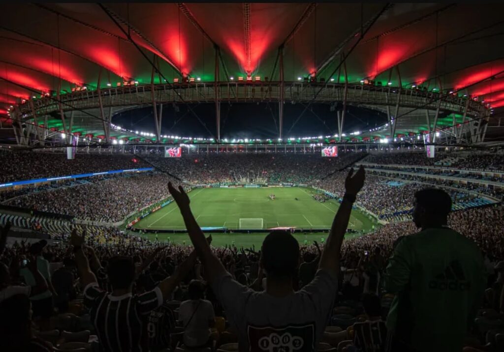 Flamengo e Fluminense anunciam renovação em gestão do Maracanã