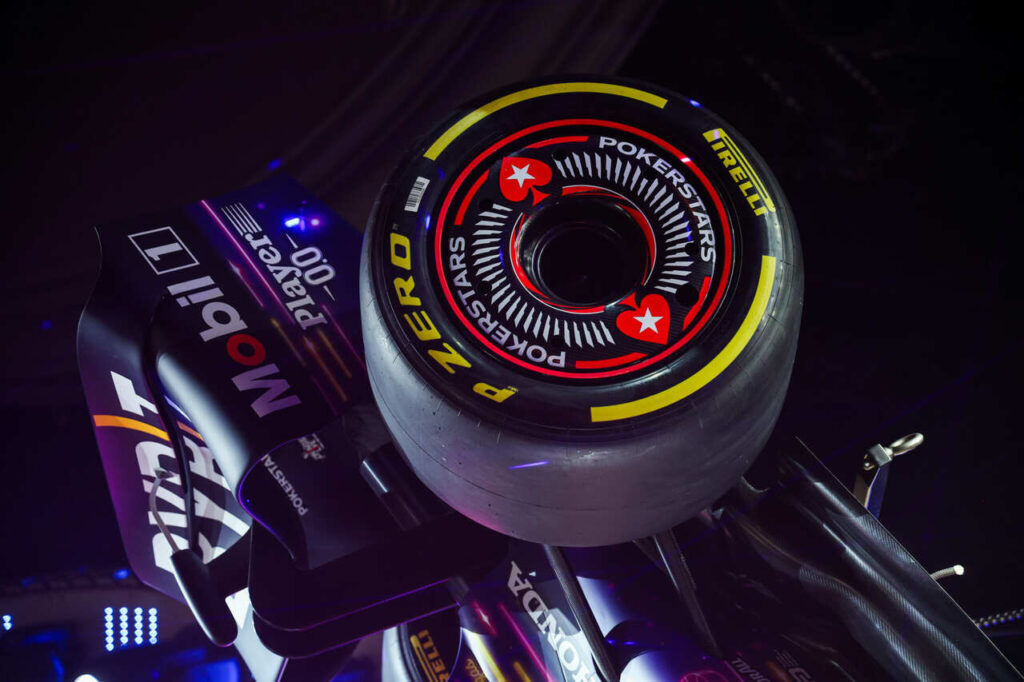 PokerStars aproveita GP de Las Vegas e estampará rodas dos carros da Red Bull