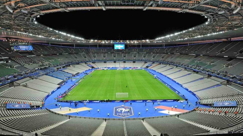 PSG fica de fora de licitação para assumir o Stade de France