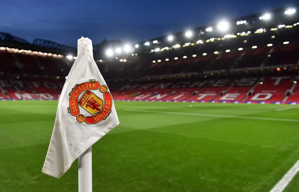 Premier League autoriza aquisição de 25% do Manchester United
