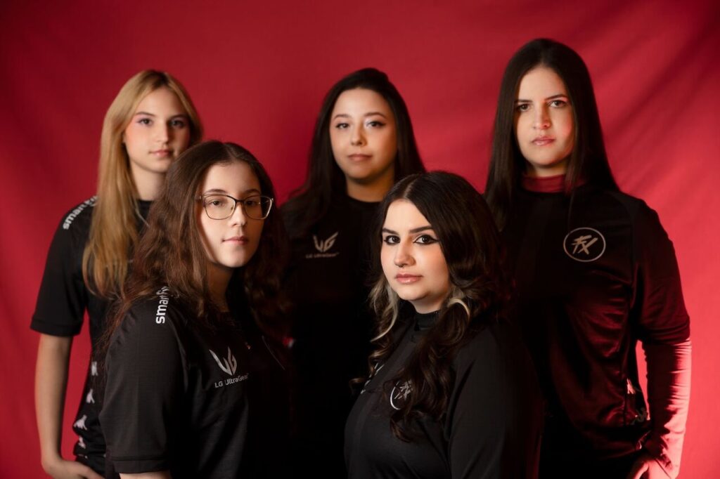 LG UltraGear patrocinará time feminino de esports Fluxo Demons