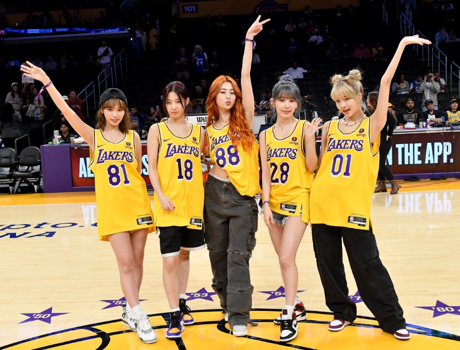 NBA ‘invade’ universo do k-pop e anuncia parceria com grupo LE SSERAFIM