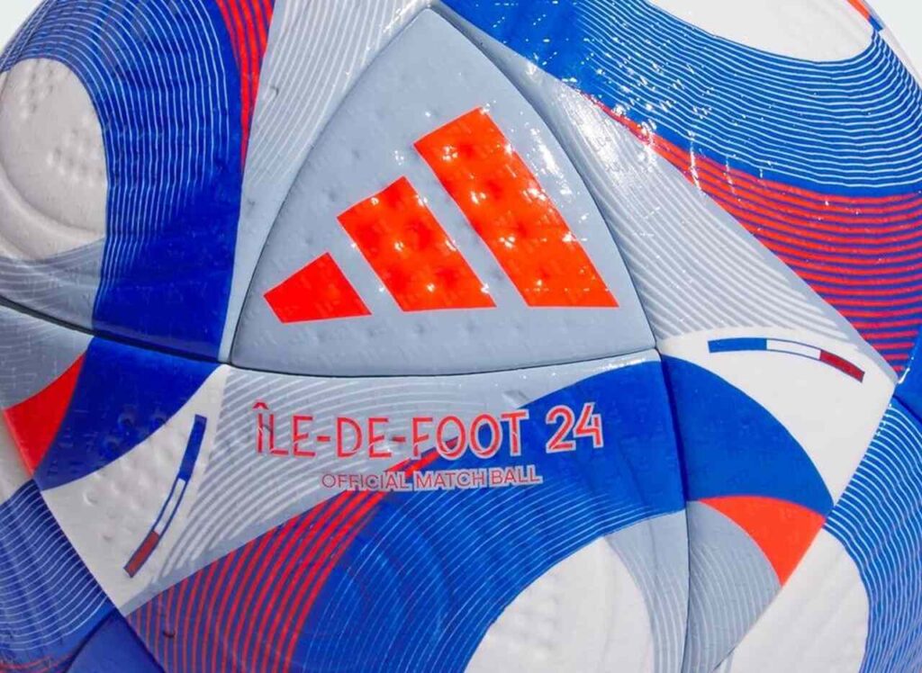 adidas apresenta a bola de futebol oficial dos Jogos Olímpicos de Paris