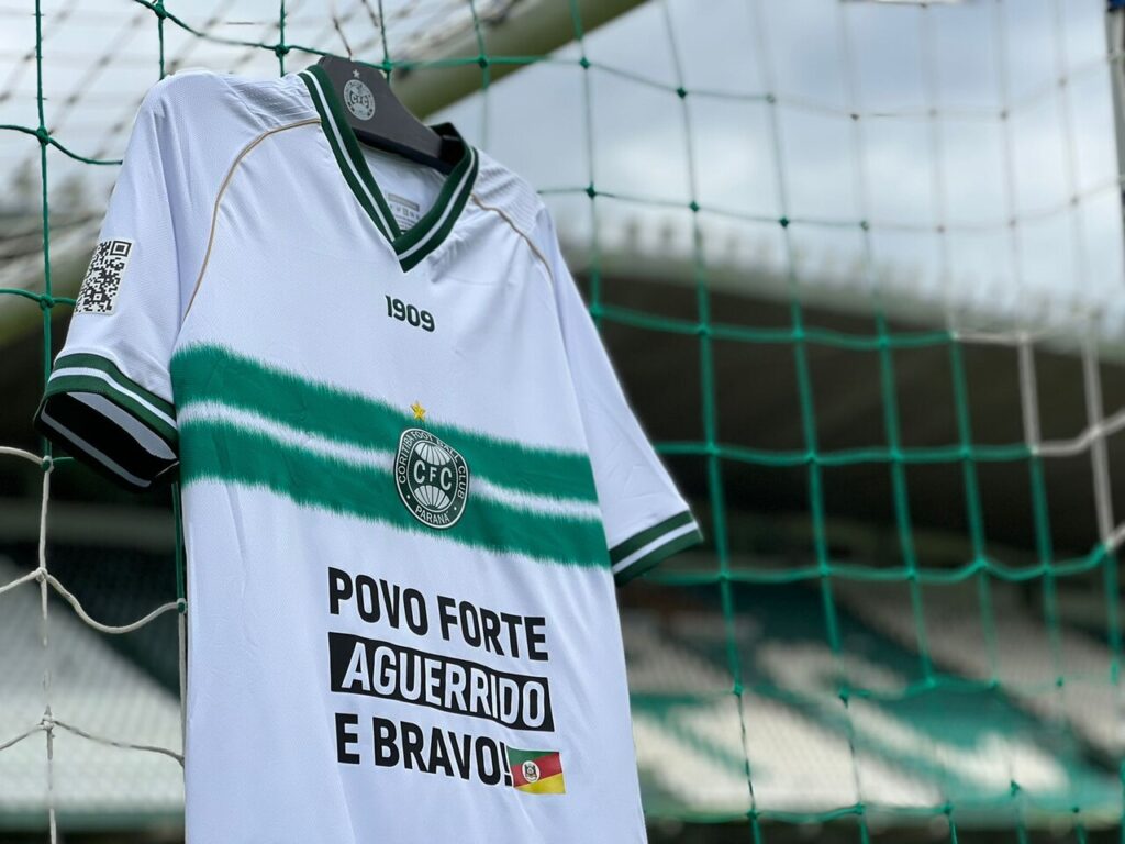 Coritiba terá camisa especial em alusão à tragédia no RS diante do Avaí